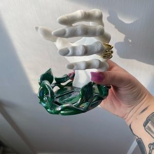 Bath and body works soap holder